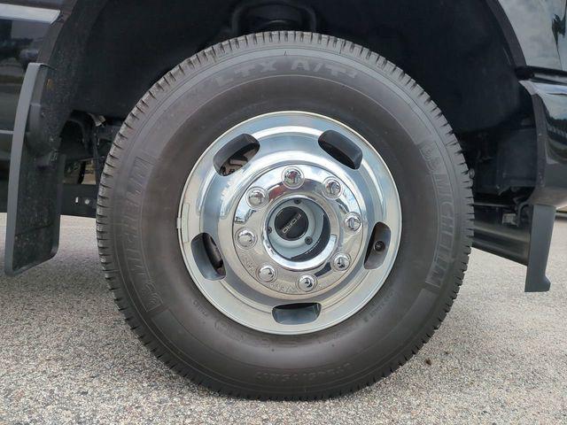 2025 Ford F-350 Platinum