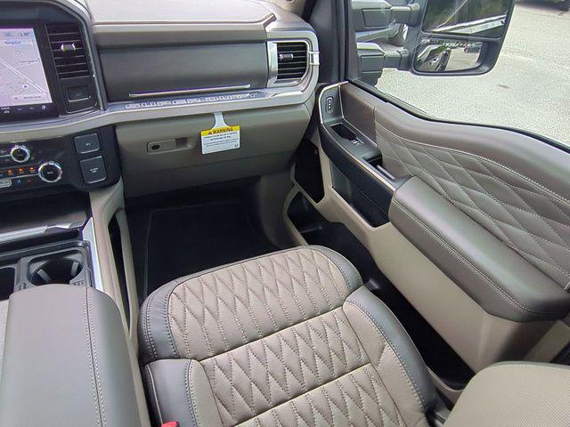 2025 Ford F-350 Platinum