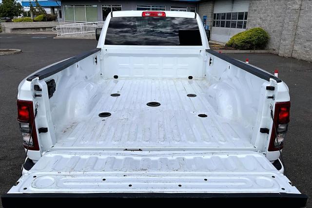 2023 Ram 3500 Big Horn Crew Cab 4x4 8' Box