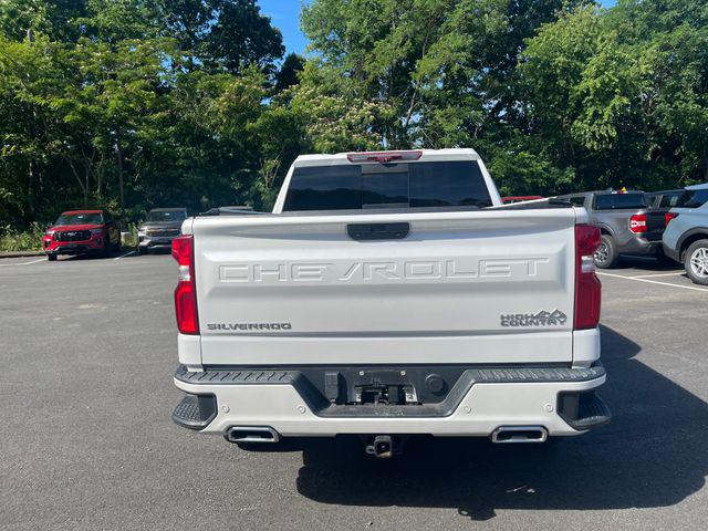 2021 Chevrolet Silverado 1500 4WD Crew Cab Short Bed High Country