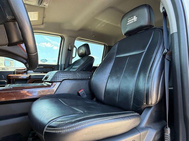 2020 Ford F-450 LARIAT