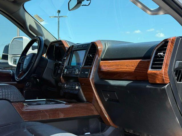 2020 Ford F-450 LARIAT