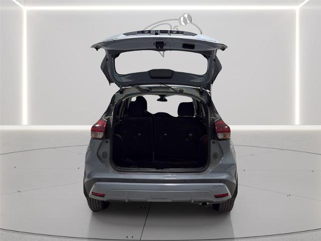 2021 Nissan Kicks SV Xtronic CVT