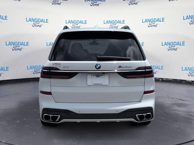 2025 BMW X7 M60i