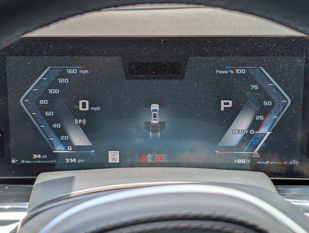 2025 BMW X7 M60i