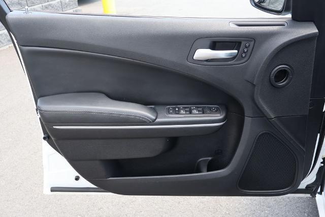 2020 Dodge Charger SXT RWD