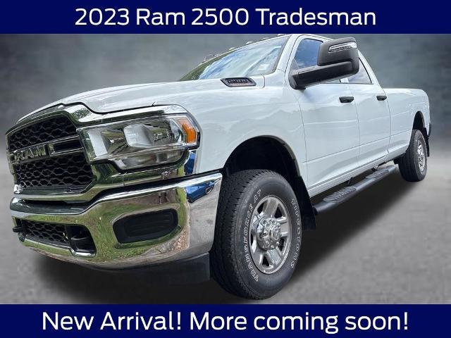 2023 Ram 2500 Tradesman Crew Cab 4x4 8' Box