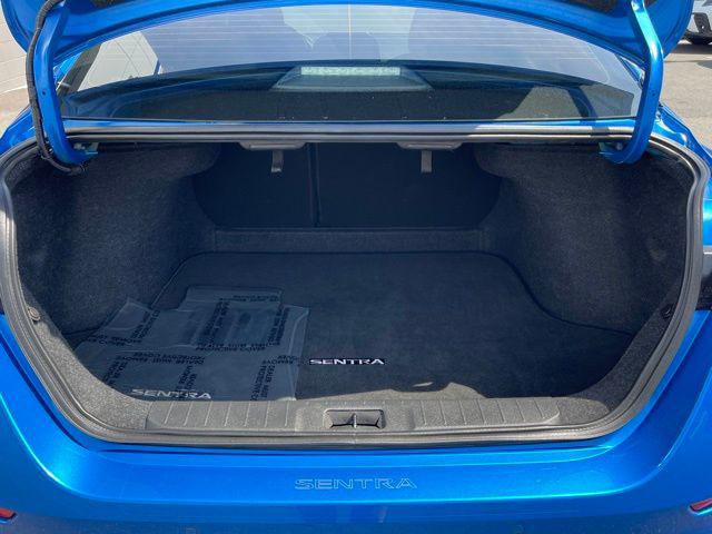2022 Nissan Sentra SR Xtronic CVT