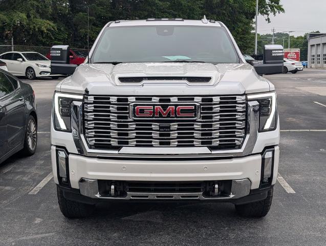 2025 GMC Sierra 2500HD 4WD Crew Cab Standard Bed Denali