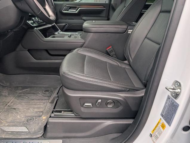 2025 GMC Sierra 2500HD 4WD Crew Cab Standard Bed Denali
