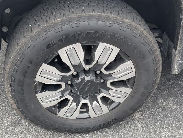 2025 GMC Sierra 2500HD 4WD Crew Cab Standard Bed Denali