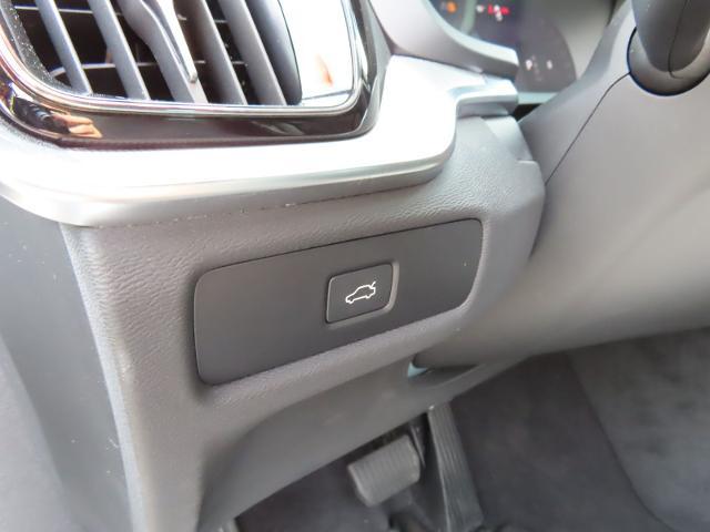 2024 Volvo S60 B5 Plus Black Edition