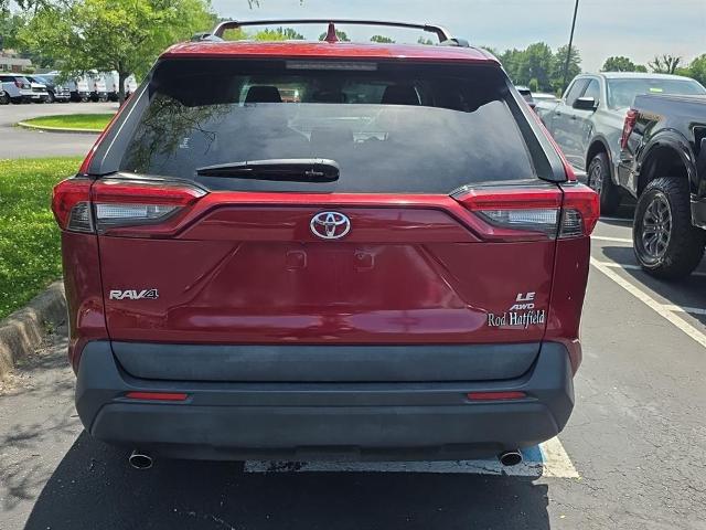 2020 Toyota RAV4 LE