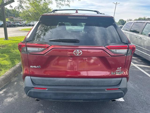 2020 Toyota RAV4 LE