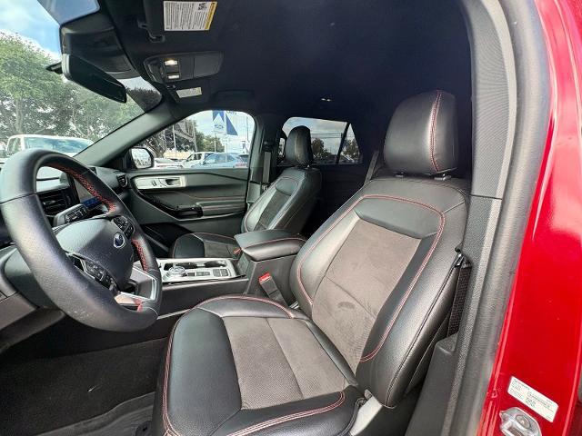 2024 Ford Explorer ST-Line