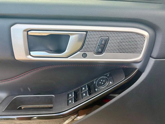 2024 Ford Explorer ST-Line