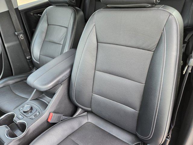 2023 GMC Terrain AWD SLT