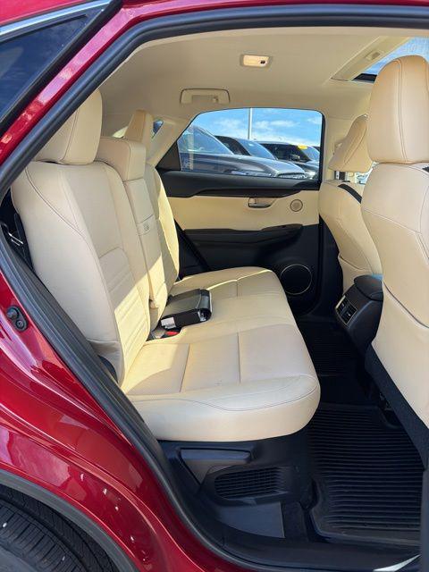 2016 Lexus NX 200t 200t