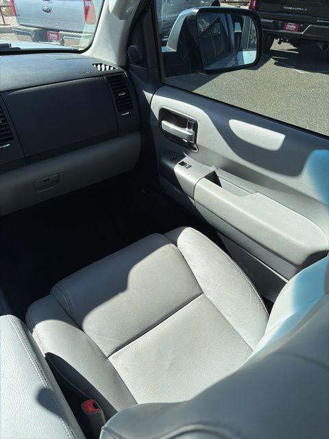 2016 Toyota Sequoia Limited 5.7L V8
