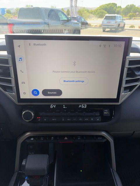 2026 Toyota Tundra Limited CrewMax 5.5' Bed