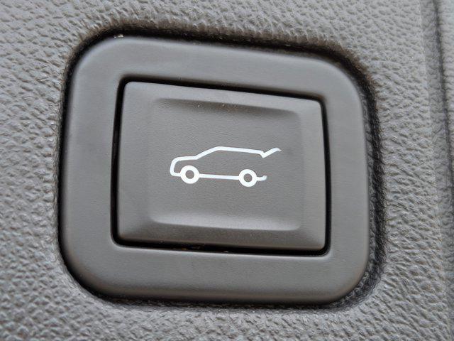2023 GMC Terrain FWD SLT