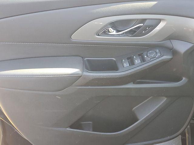 2023 Chevrolet Traverse FWD LT Cloth