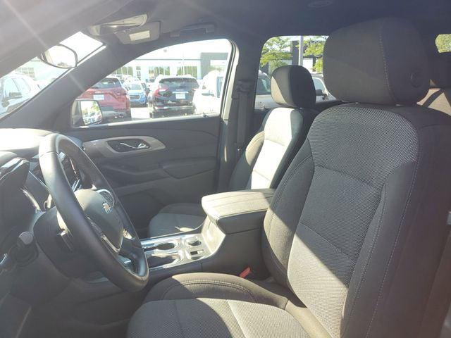 2023 Chevrolet Traverse FWD LT Cloth