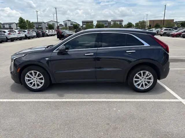 2022 Cadillac XT4 FWD Luxury