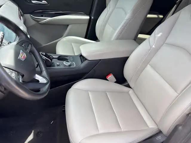 2022 Cadillac XT4 FWD Luxury
