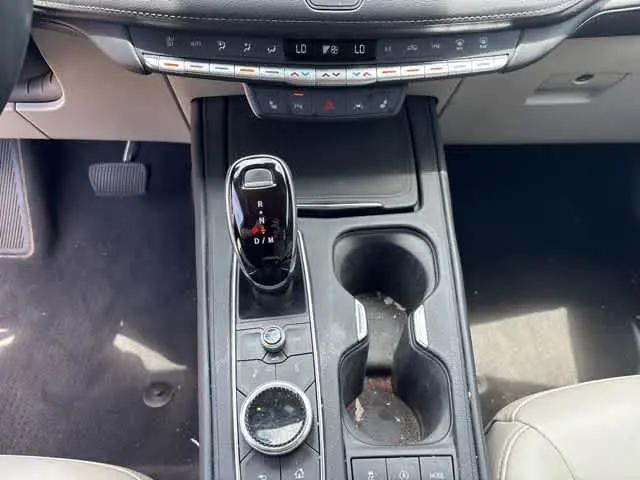 2022 Cadillac XT4 FWD Luxury