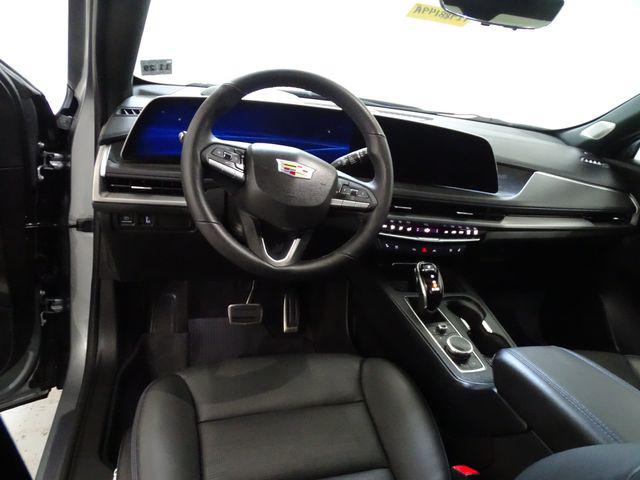 2025 Cadillac XT4 AWD Sport
