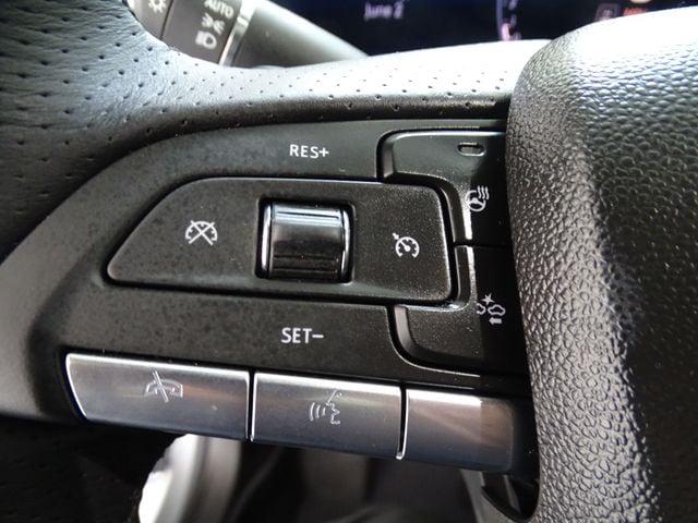 2025 Cadillac XT4 AWD Sport