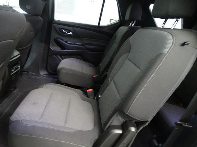 2023 Chevrolet Traverse AWD LT Cloth