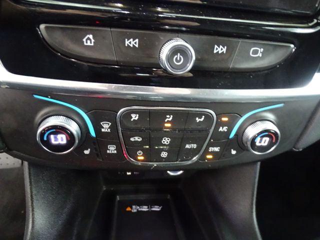 2023 Chevrolet Traverse AWD LT Cloth
