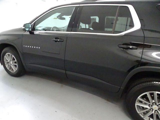 2023 Chevrolet Traverse AWD LT Cloth