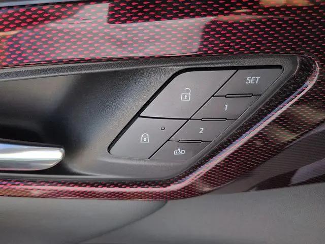 2025 Chevrolet Traverse FWD RS