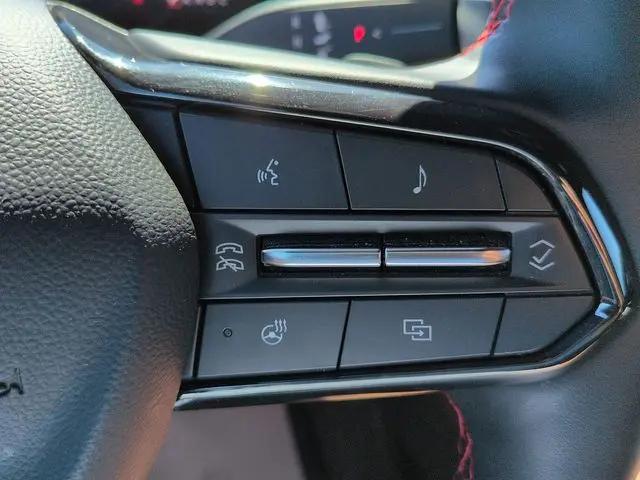 2025 Chevrolet Traverse FWD RS