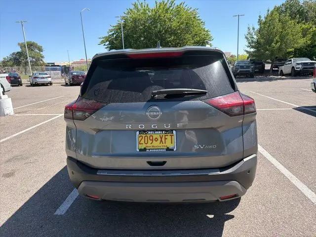 2023 Nissan Rogue SV Intelligent AWD