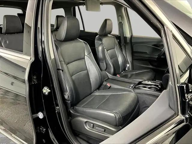 2020 Honda Pilot AWD Elite