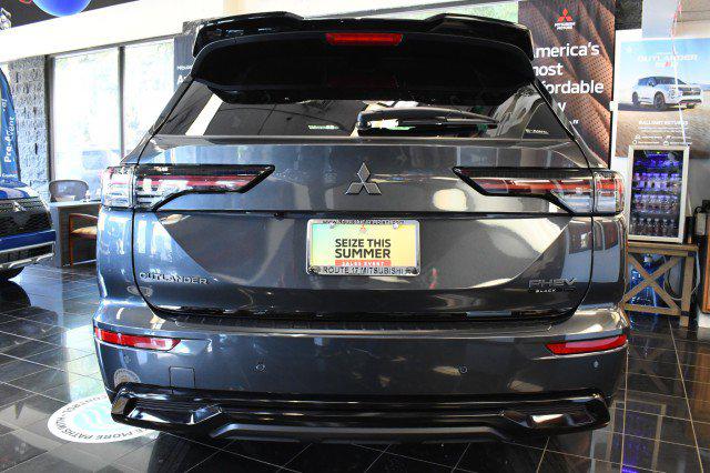 2026 Mitsubishi Outlander PHEV Black Edition S-AWC