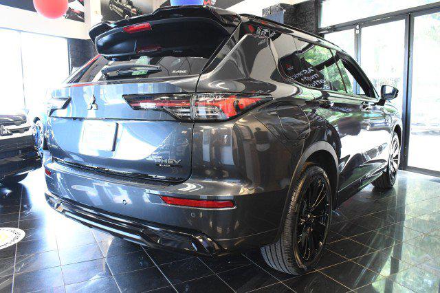 2026 Mitsubishi Outlander PHEV Black Edition S-AWC