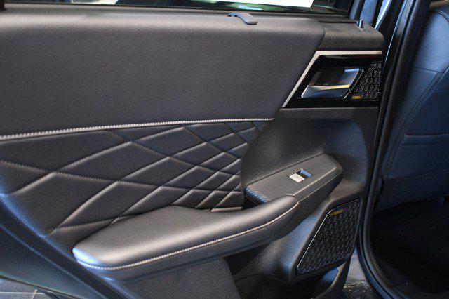2026 Mitsubishi Outlander PHEV Black Edition S-AWC