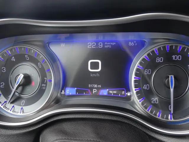 2021 Chrysler 300 Touring