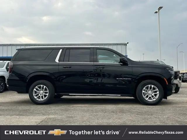 2026 Chevrolet Suburban LT, RWD