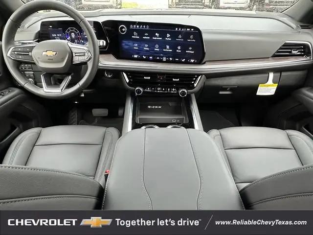 2026 Chevrolet Suburban LT, RWD
