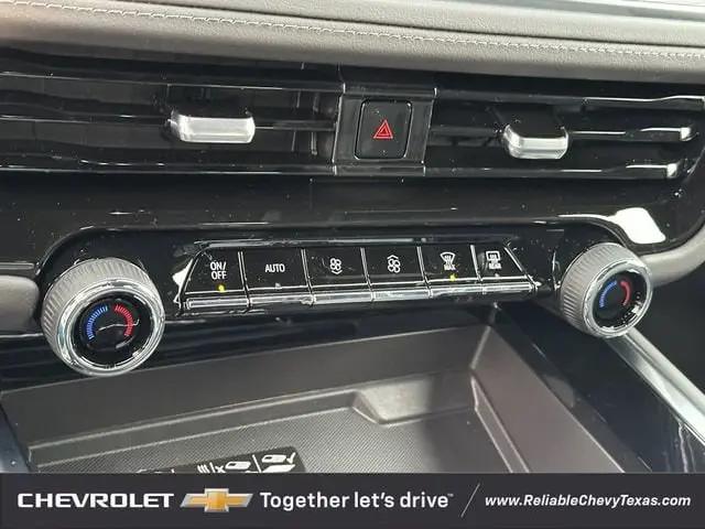 2026 Chevrolet Suburban LT, RWD