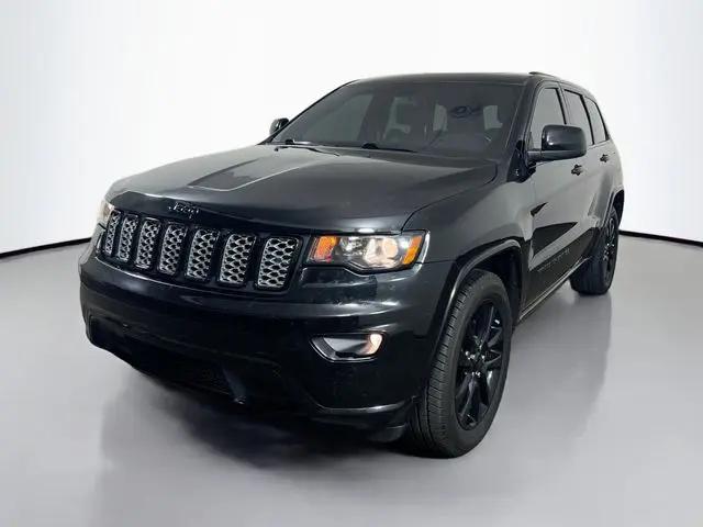 2021 Jeep Grand Cherokee Laredo X 4x2