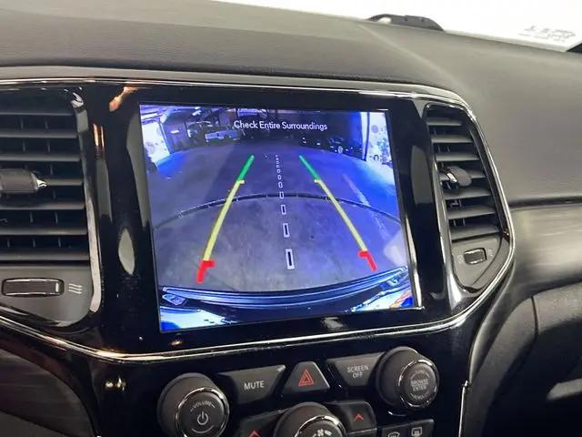 2021 Jeep Grand Cherokee Laredo X 4x2