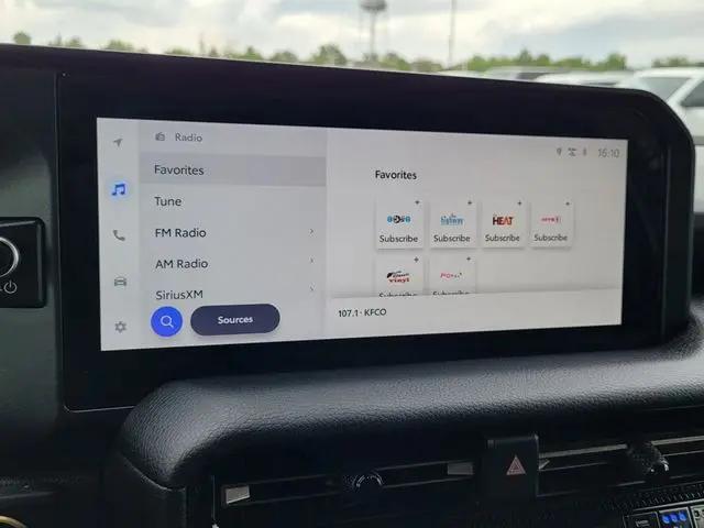 2025 Toyota Land Cruiser Base