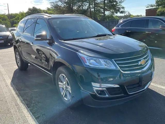 2017 Chevrolet Traverse 2LT
